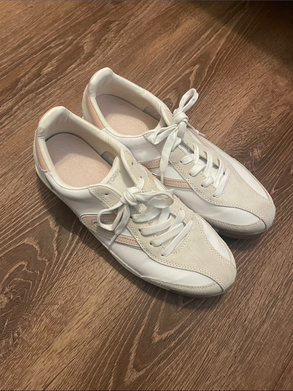 Tretorn Women’s White & PinK Retro Trainers Sz 10 M EUC